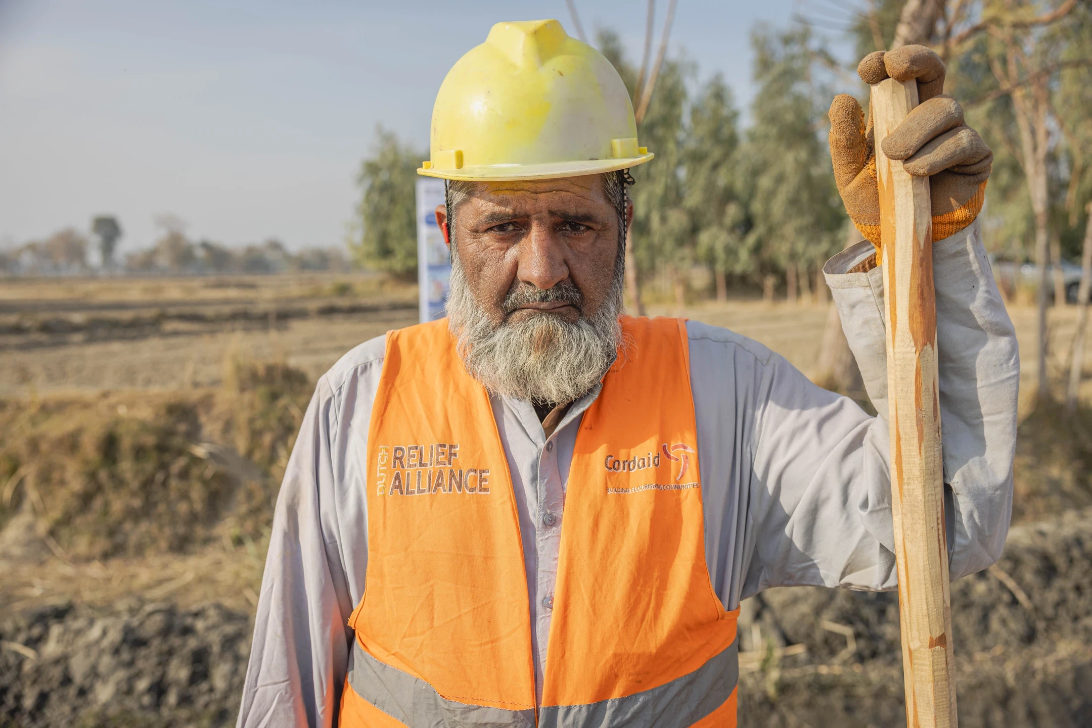 05_cash_2025dra_jointresponse_herat-nangarhar_portrait_14